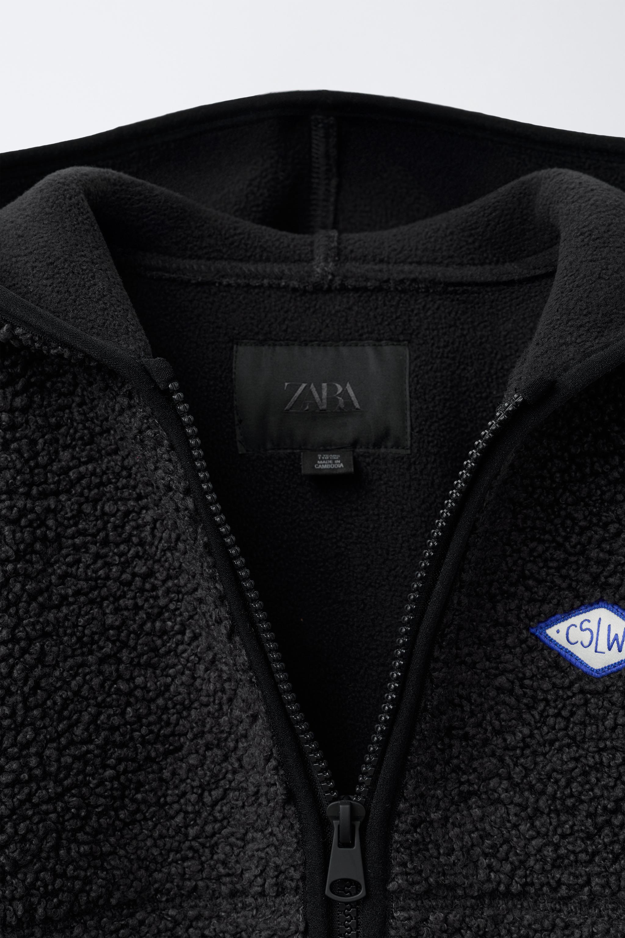 HOODED FLEECE JACKET